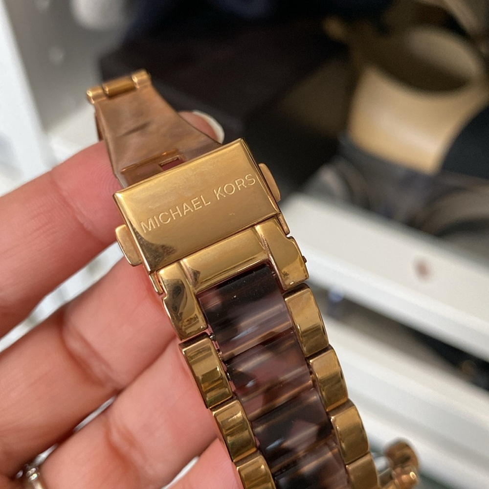 MICHAEL Michael Kors Sparkling Rose Gold and Tortoise Watch - Picture 7 of 7